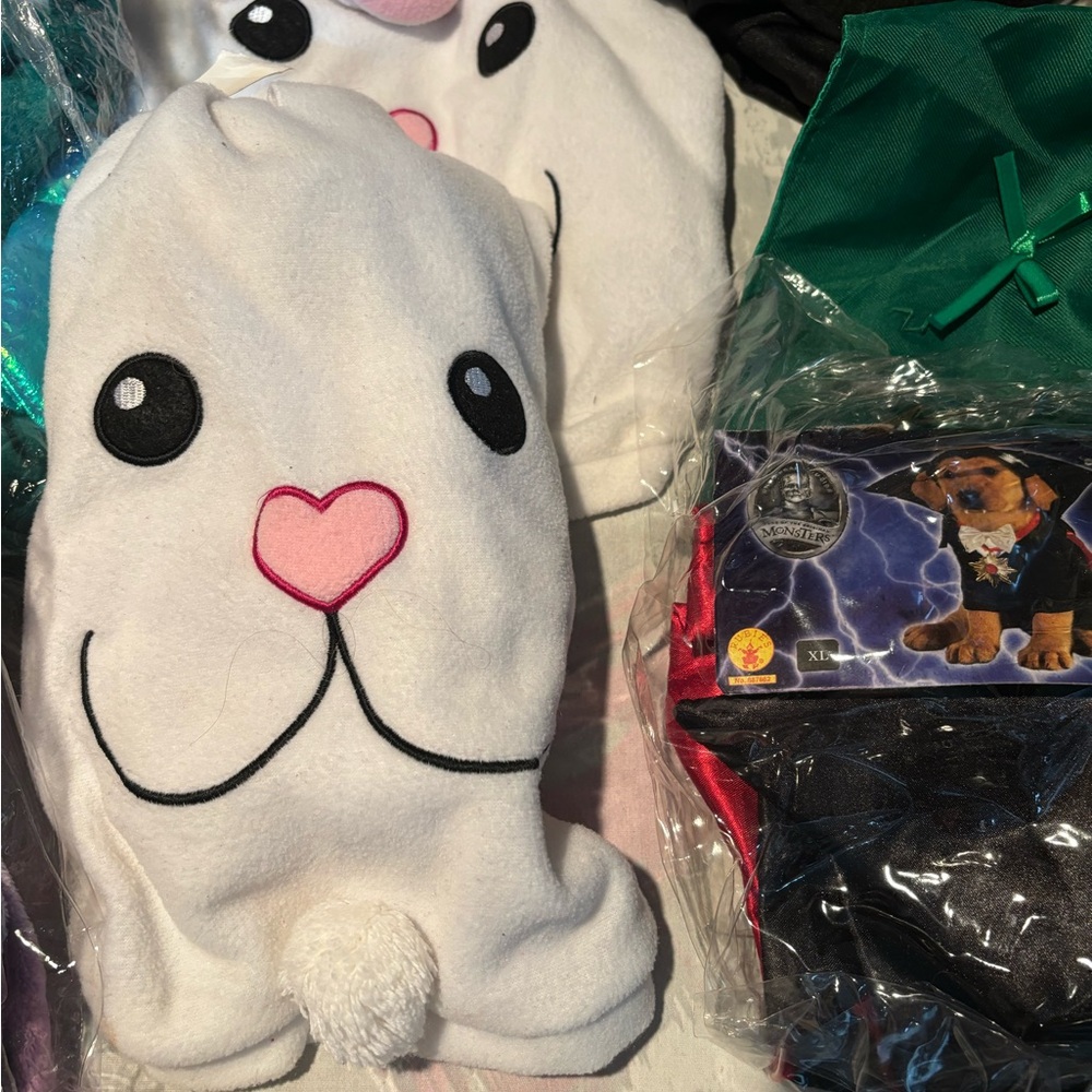 Pet Costumes - Picture 6 of 8
